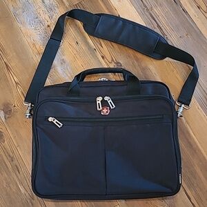SWISSGEAR WENGER Laptop Friendly Briefcase, Black, Unisex